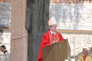 arcybiskup jan Romeo pawłowski